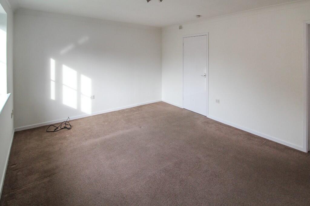 Studio Room