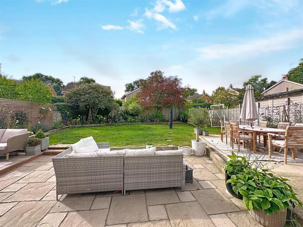 edit 9-beech-drive_00001.jpeg