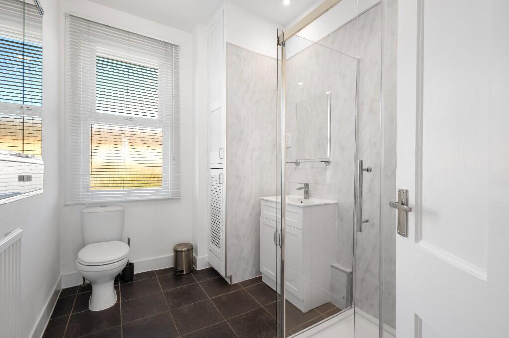 Shower room alt