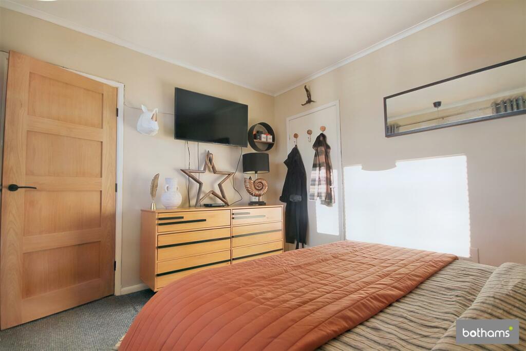 Bed 1