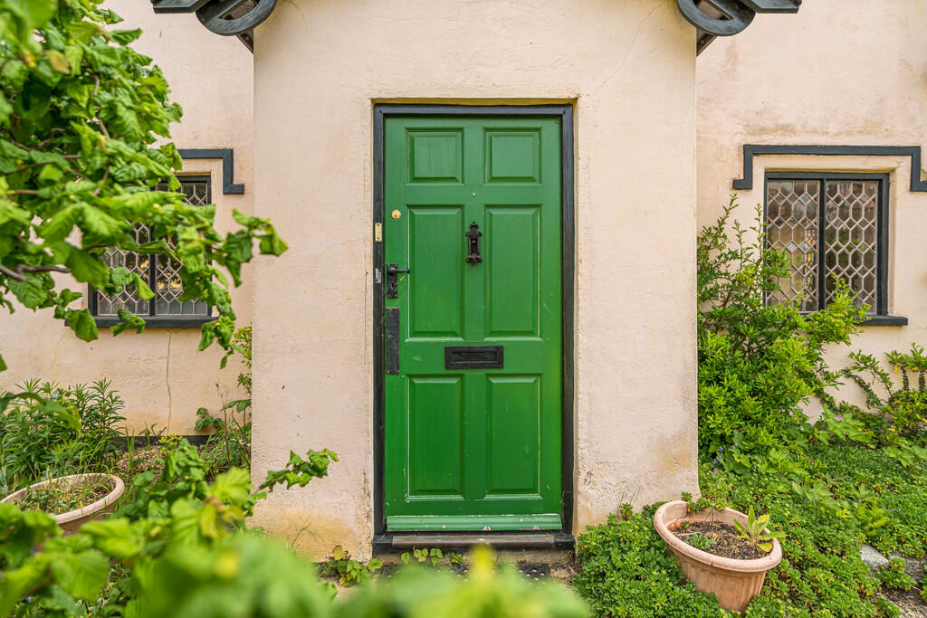 8-681c67619999b-1...