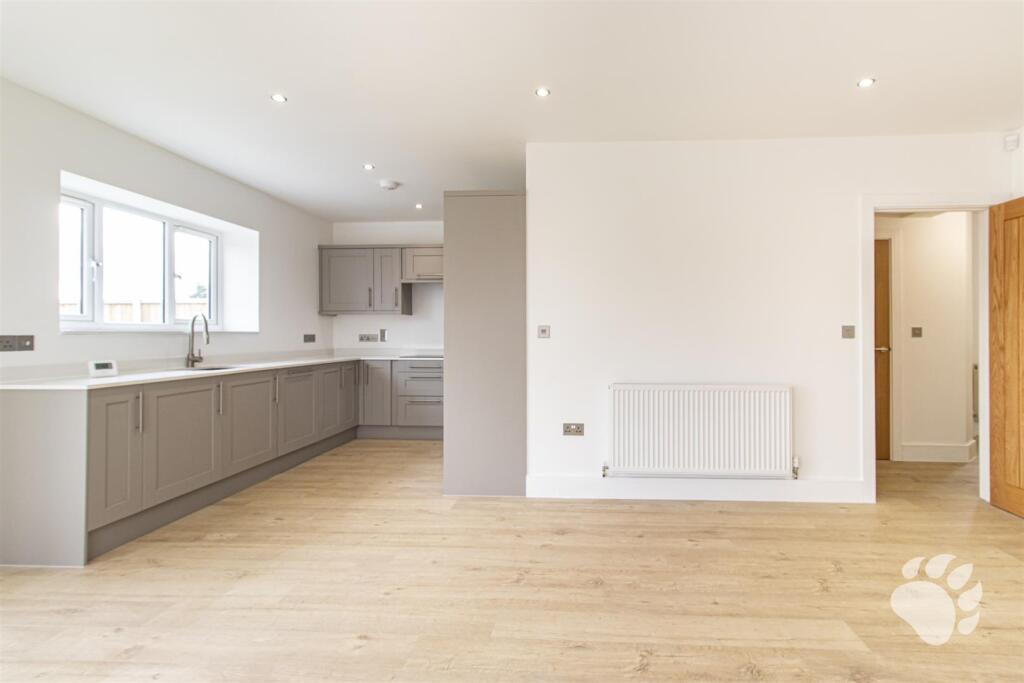 Open Plan Kitchen/Living/Dining Room