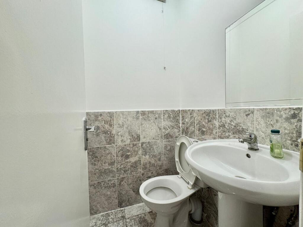 WhatsApp Image 2024-10-24 at 14.31.33.jpeg