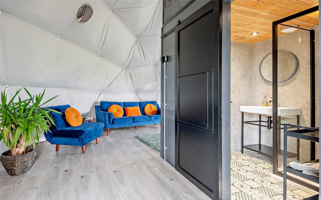 Glamping