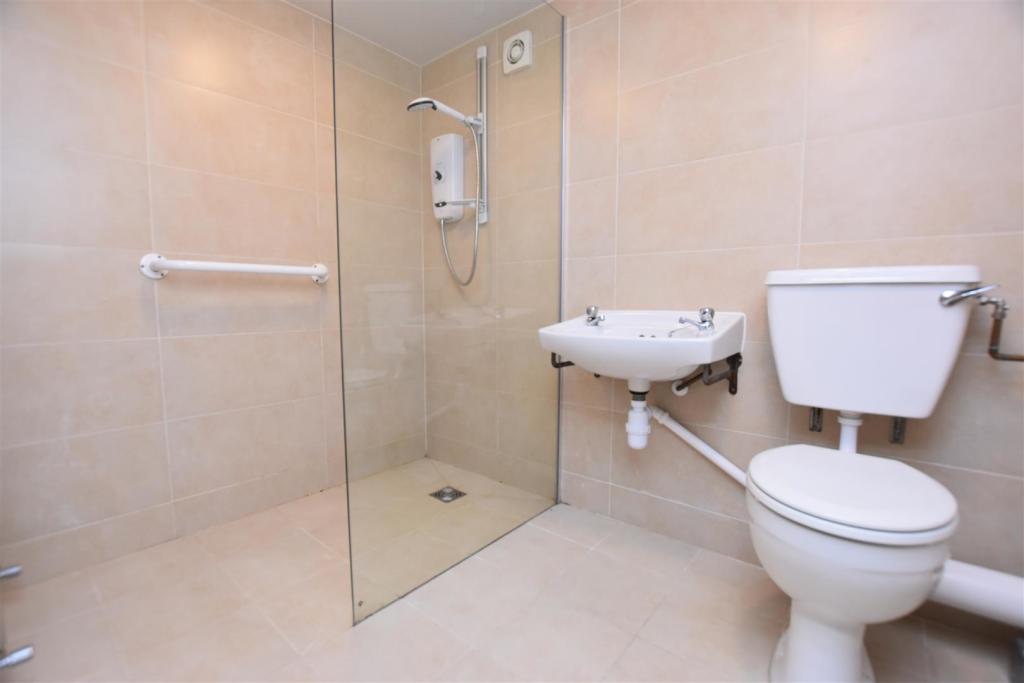 Ground Floor Shower Room.JPG