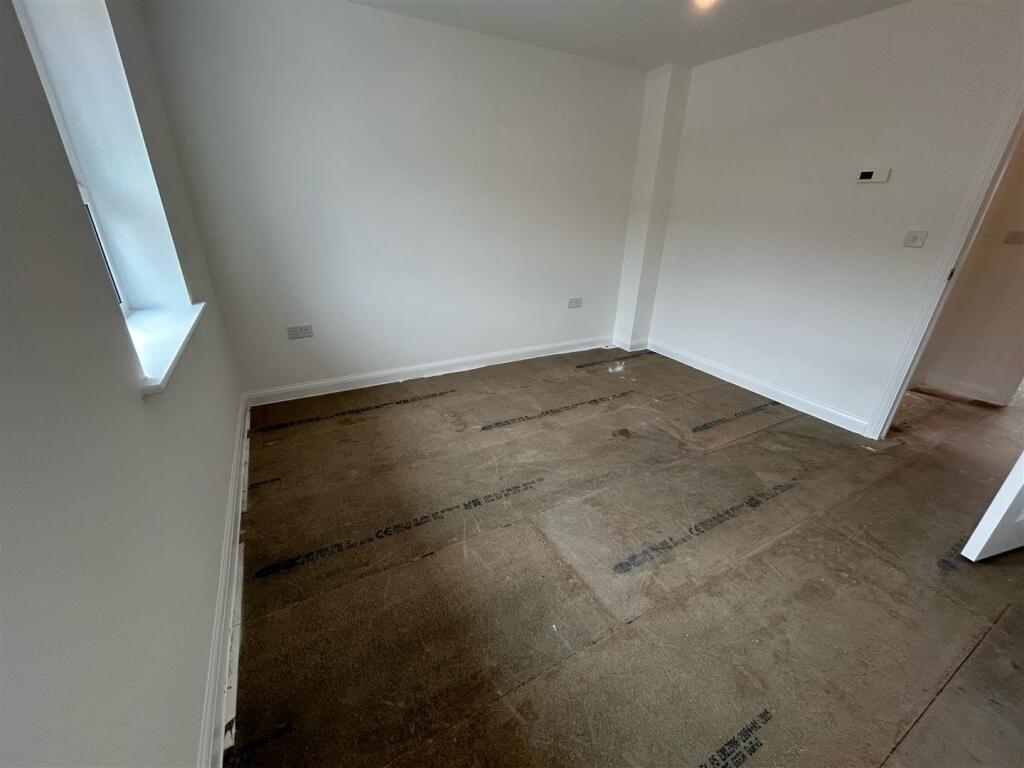 bedroom one.jpg