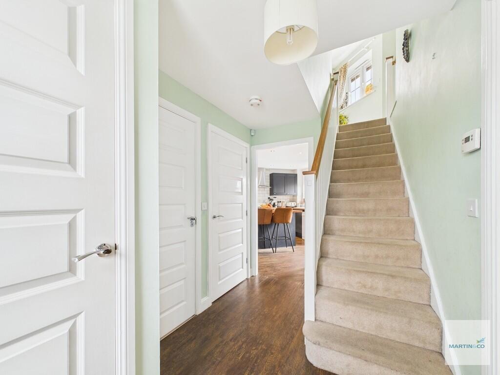 CAM03394G0-PR0252...