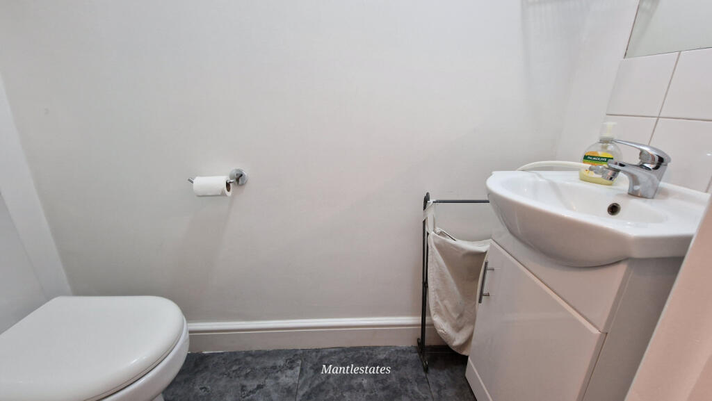 CLOAK ROOM