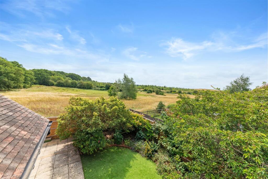3 Childsbridge Farm Place 35.jpg
