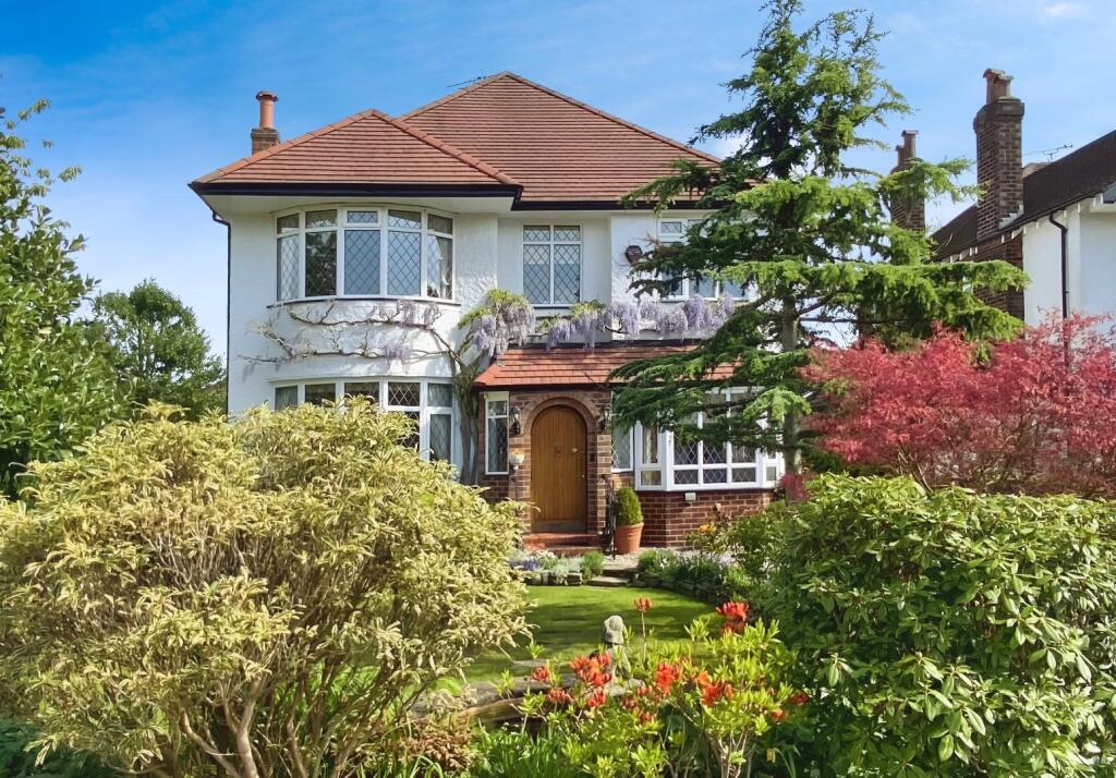 23f2771d-park 20ave 204.jpg