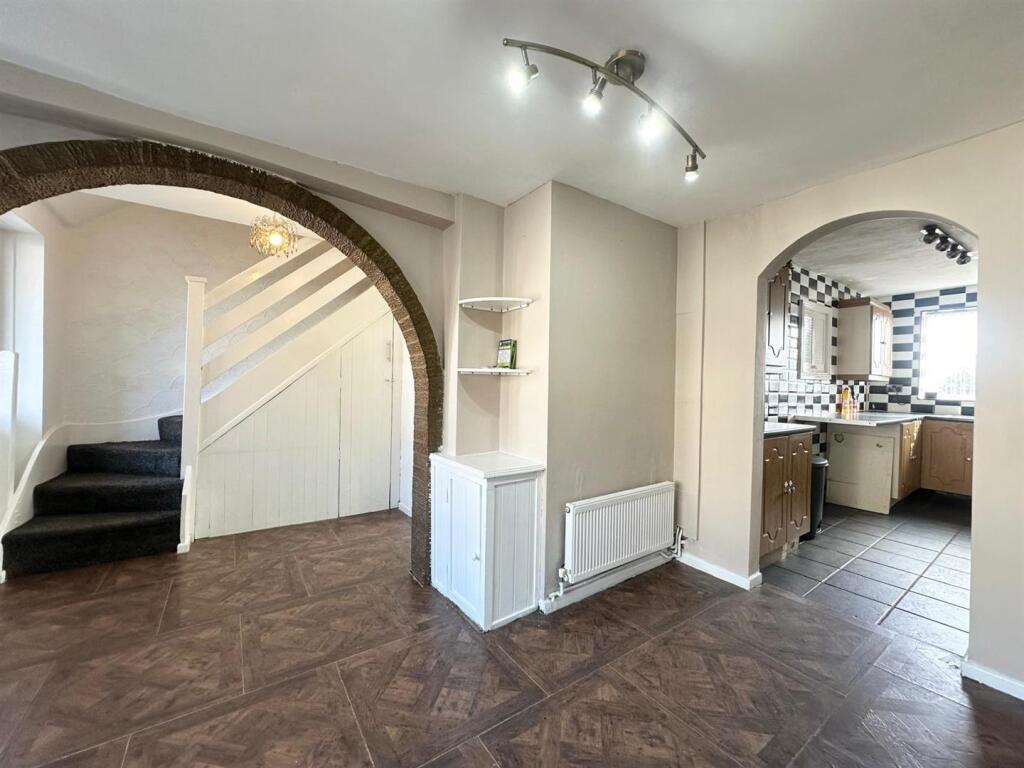 WhatsApp Image 2025-10-06 at 2.51.35 PM (18).jpeg