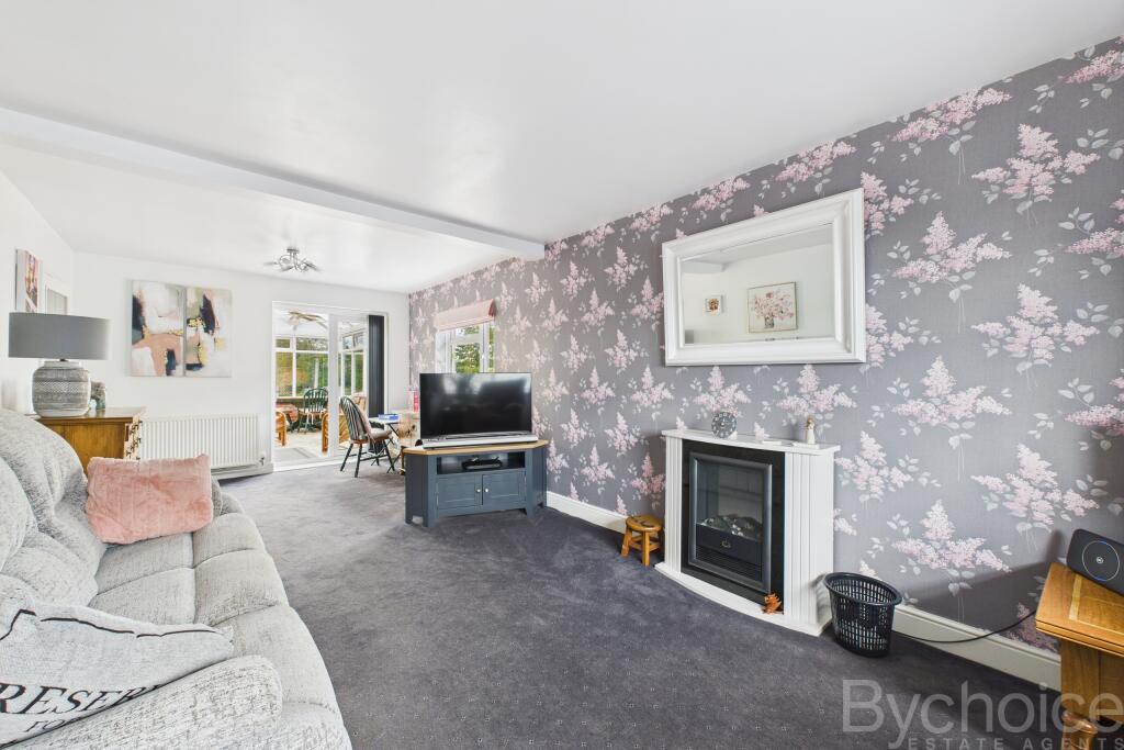 CAM05454G0-PR0045-STILL014