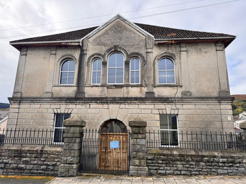 Saron Chapel, Davis Street, Aberdare
