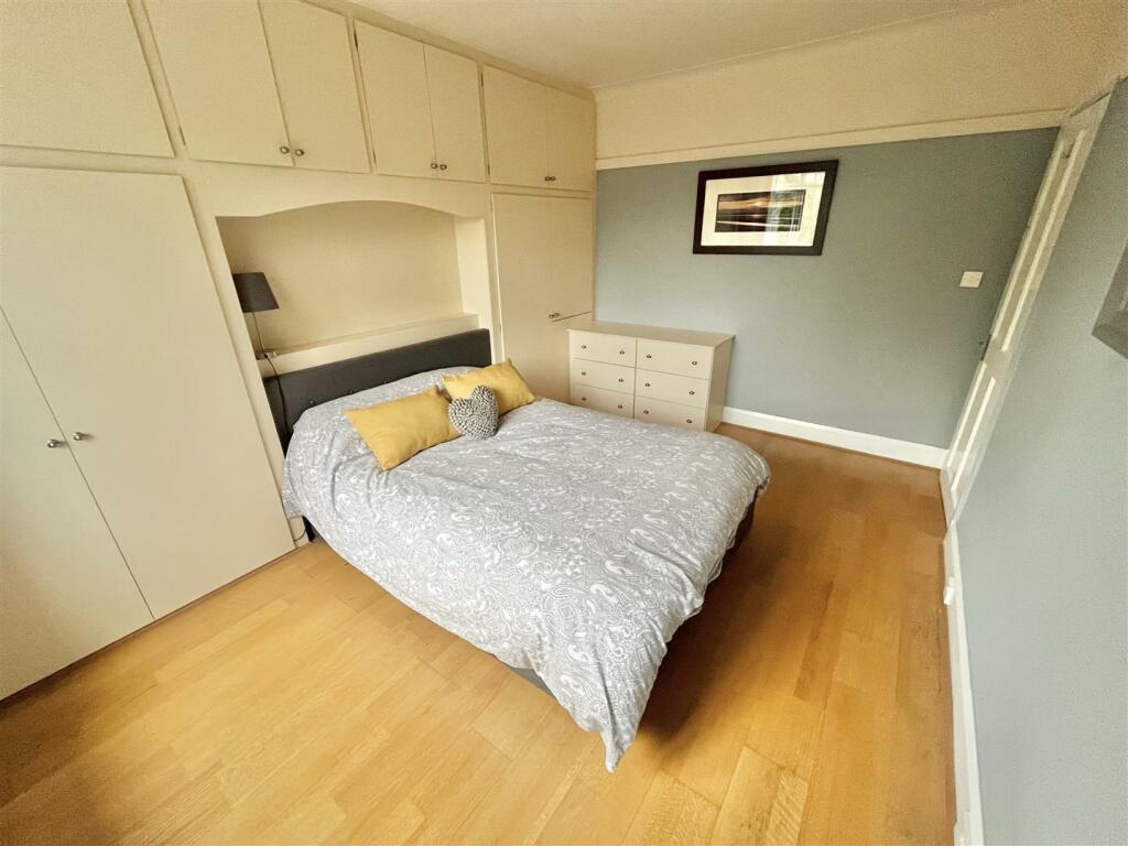 Bedroom 2 Aspect 2