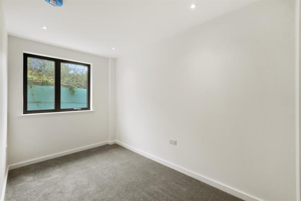 Flat 7, 1 Bridgehill Close - iJhp4wmLf0LnYhLE3dC6.