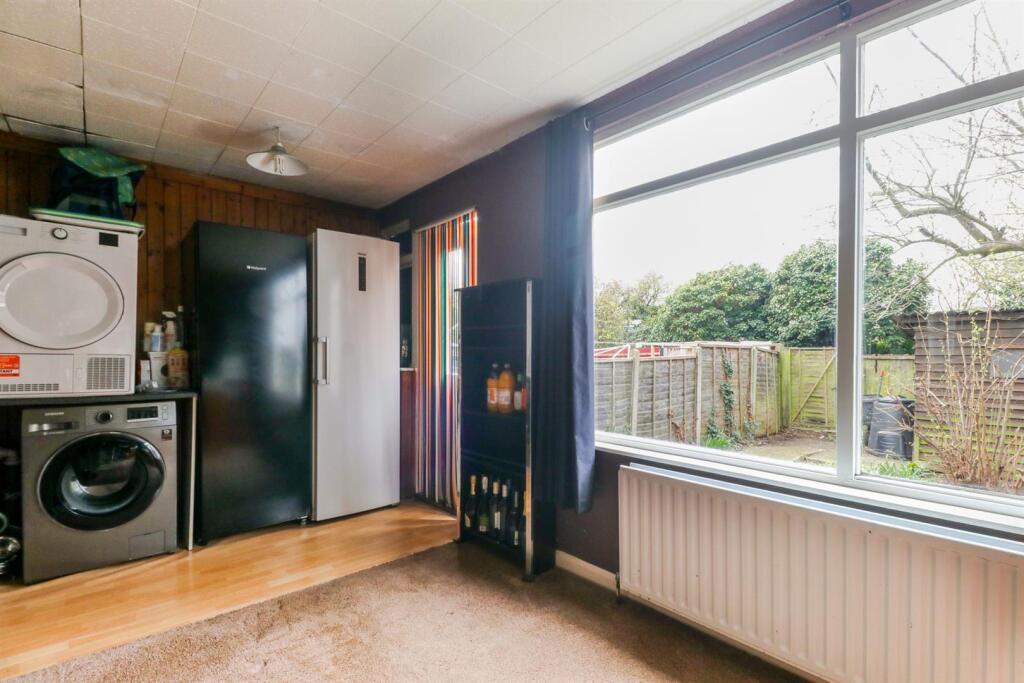 59 Connop Road-9.jpg