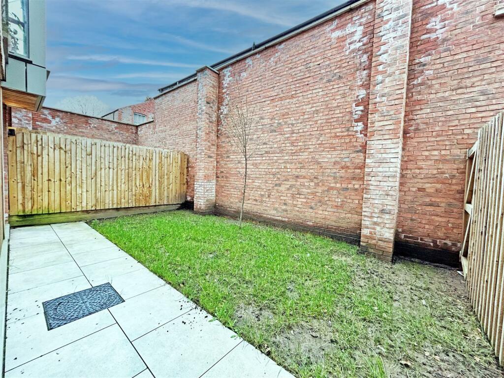 Private Garden