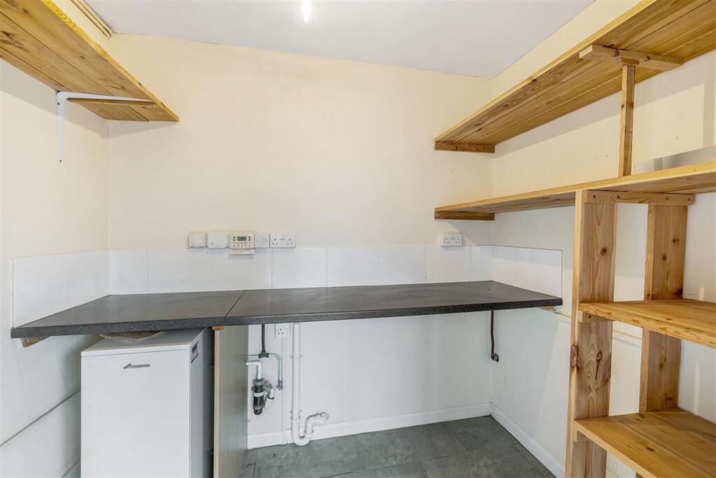 Holly House (Old Leake)-13.jpg