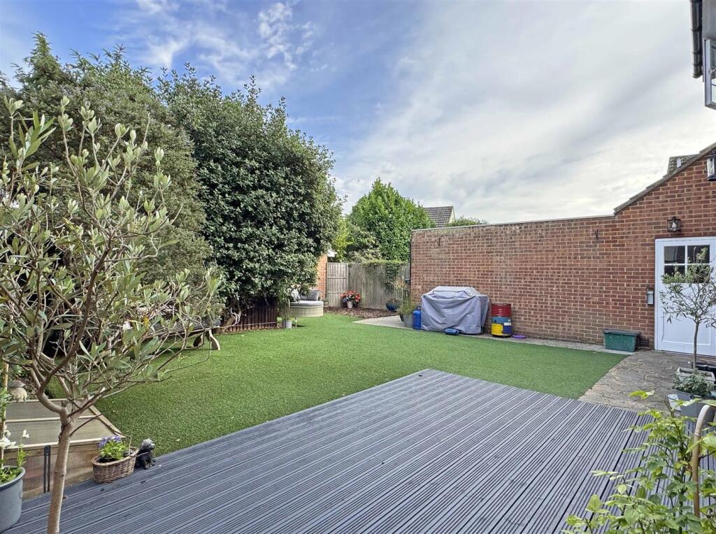 Rear Garden.jpg