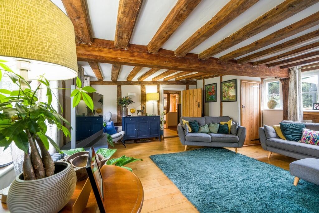 144px-Willow Cott...