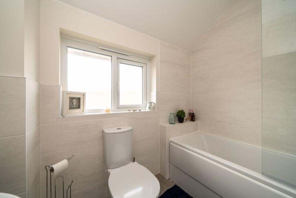 Bathroom &amp; Cloakroom