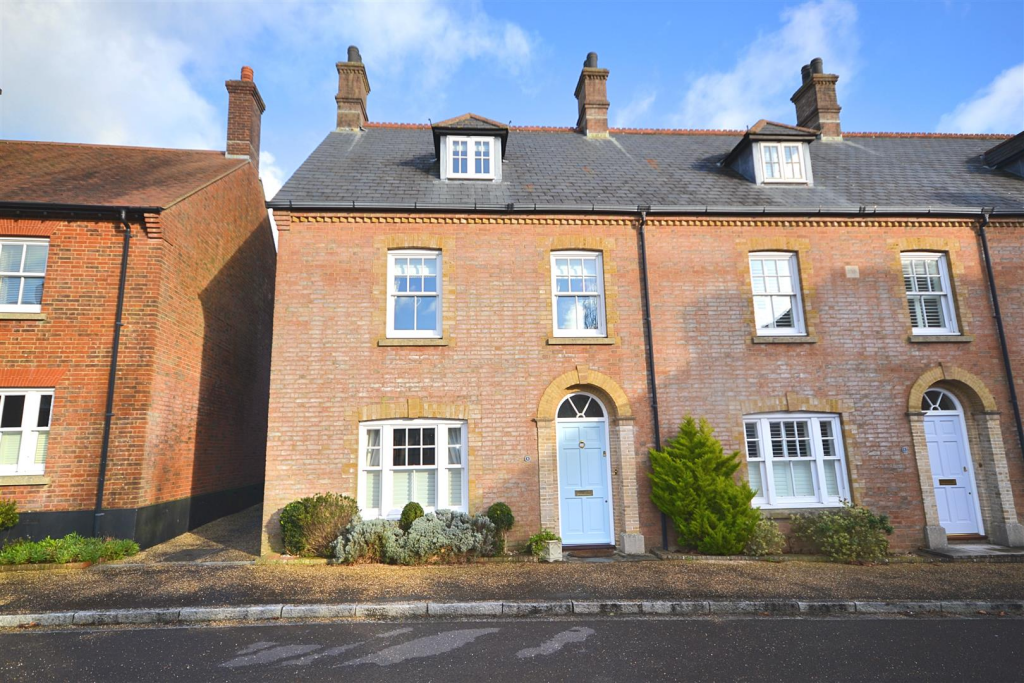 Dunnabridge Street, Poundbury, Dorchester