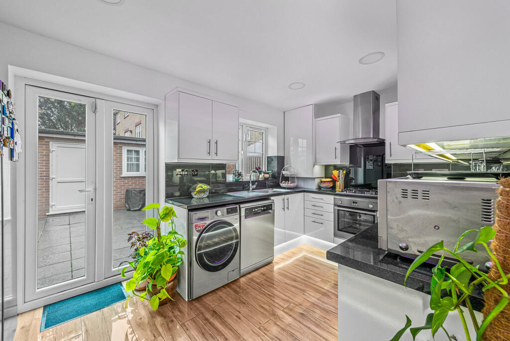 Kitchen Shot 1