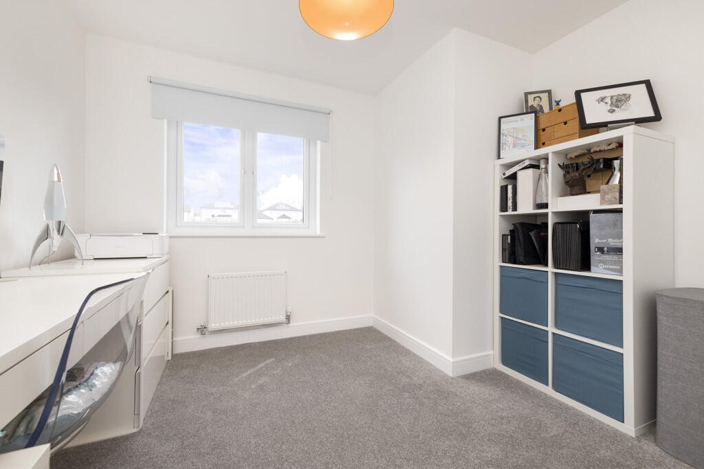 Double Bedroom 3 - 2 Florence McNeill Lane