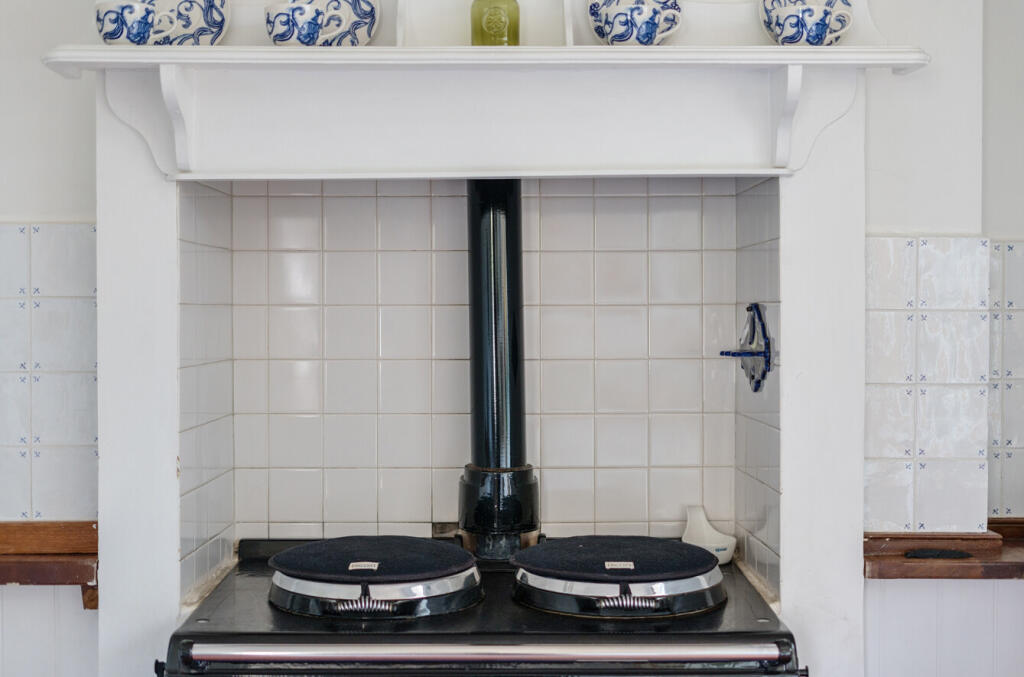 1305248-29-685411...