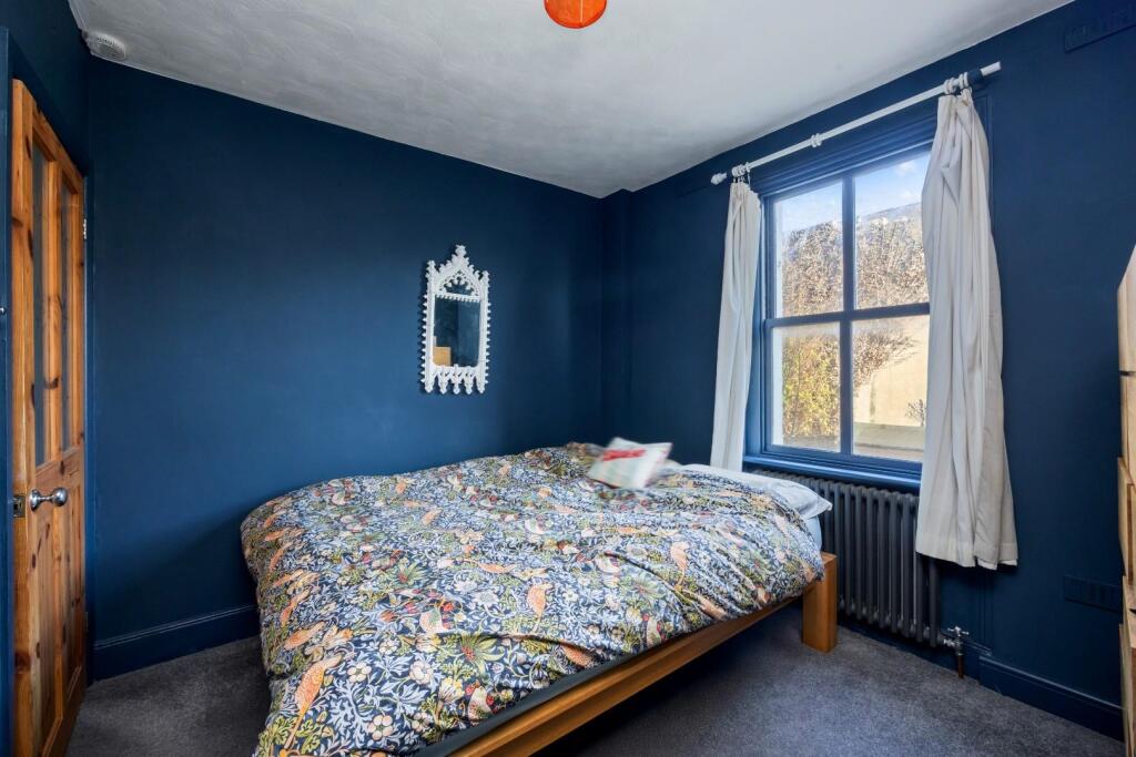 Lansdowne Place, 82, Flat 11-012.JPG