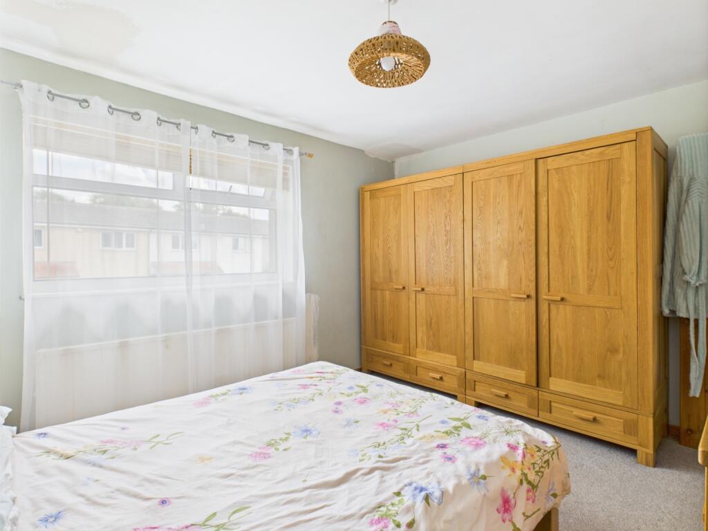 CAM03729G0-PR0085-STILL020