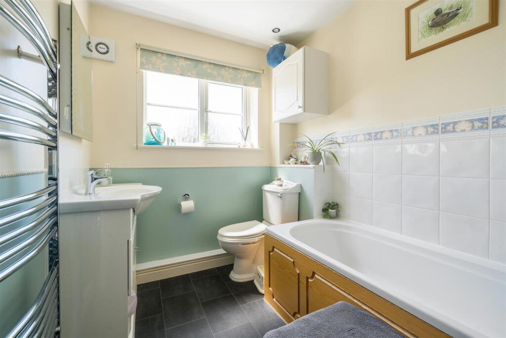 50 High Street, Whittlebury