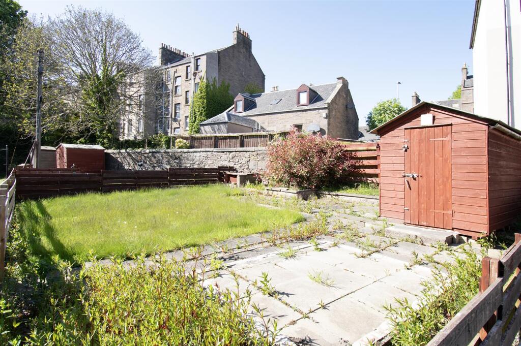 garden (1).jpg