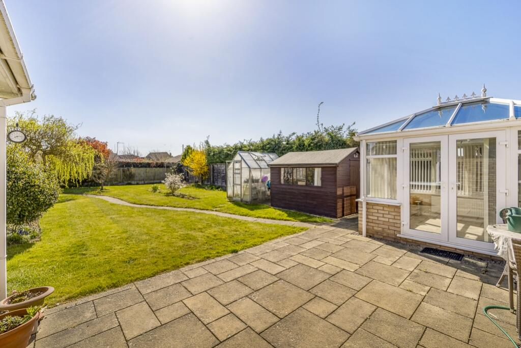 19 Reynolds Gardens (Moulton)-9