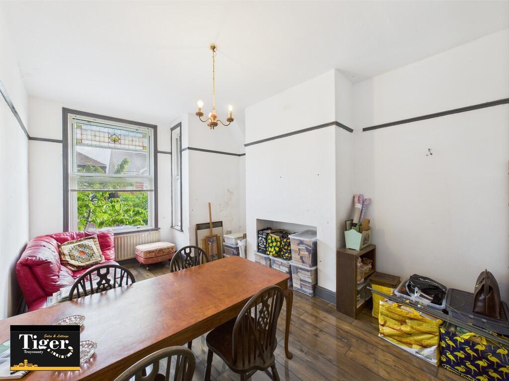 CAM03440G0-PR0320...