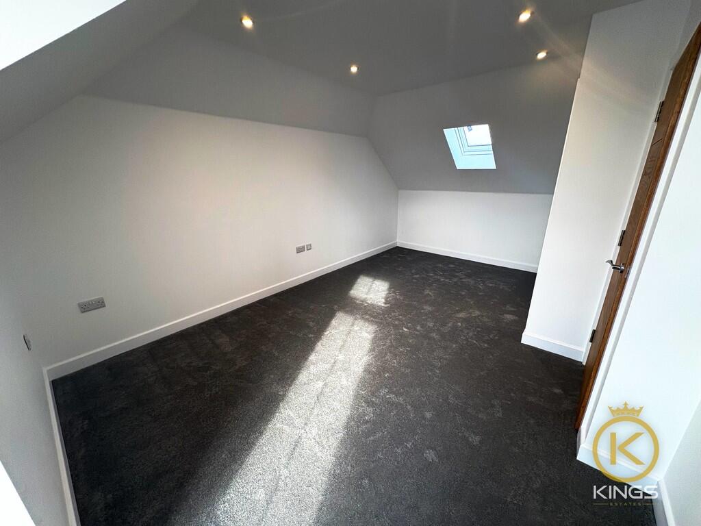2 Carpenter Close...