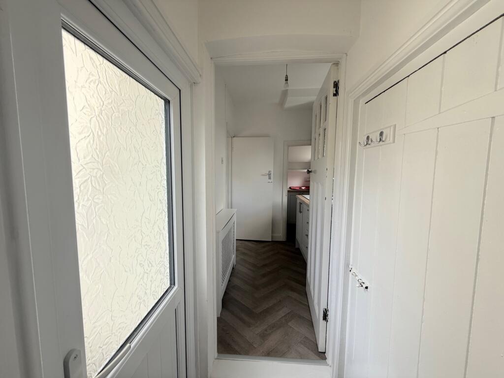 3DFFE57D-7D89-4BF5-AF63-8BAC0025A612