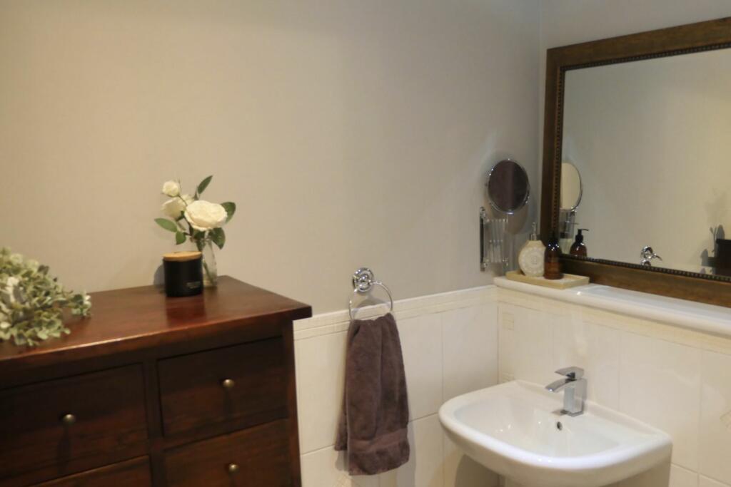 En-suite One