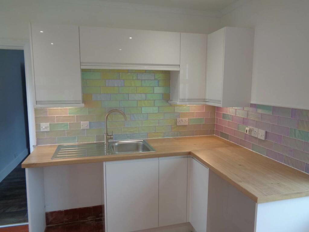 Swaynes Lane Kitchen