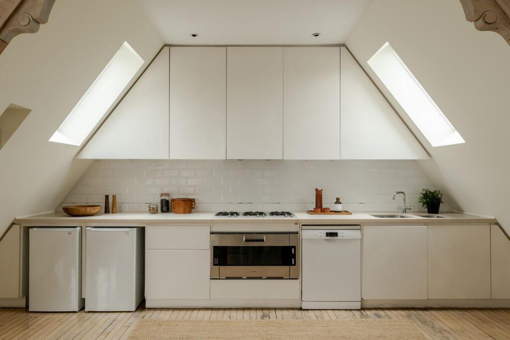 278754 - 20250423-THE-VILLAGE_1C_TMH-22_HI_RES.JPG