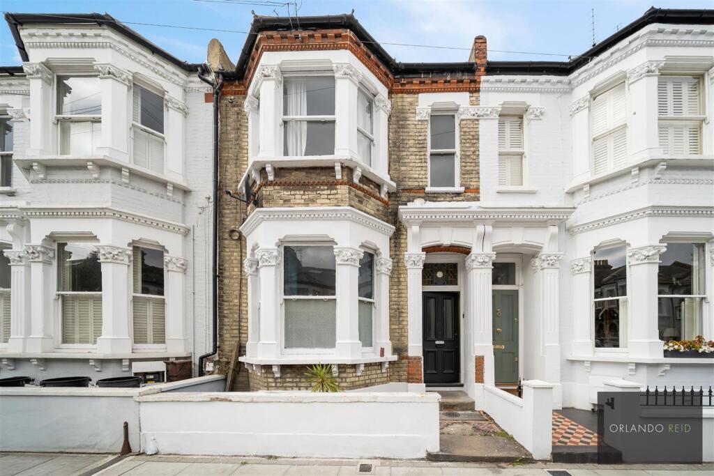 TFF, 113 Sugden Road SW11 5ED-12.jpg