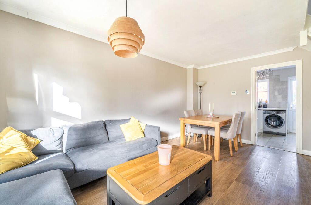 1384846-12-6925aa...