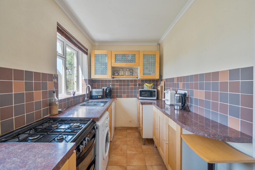 1312887-6-6853ead...