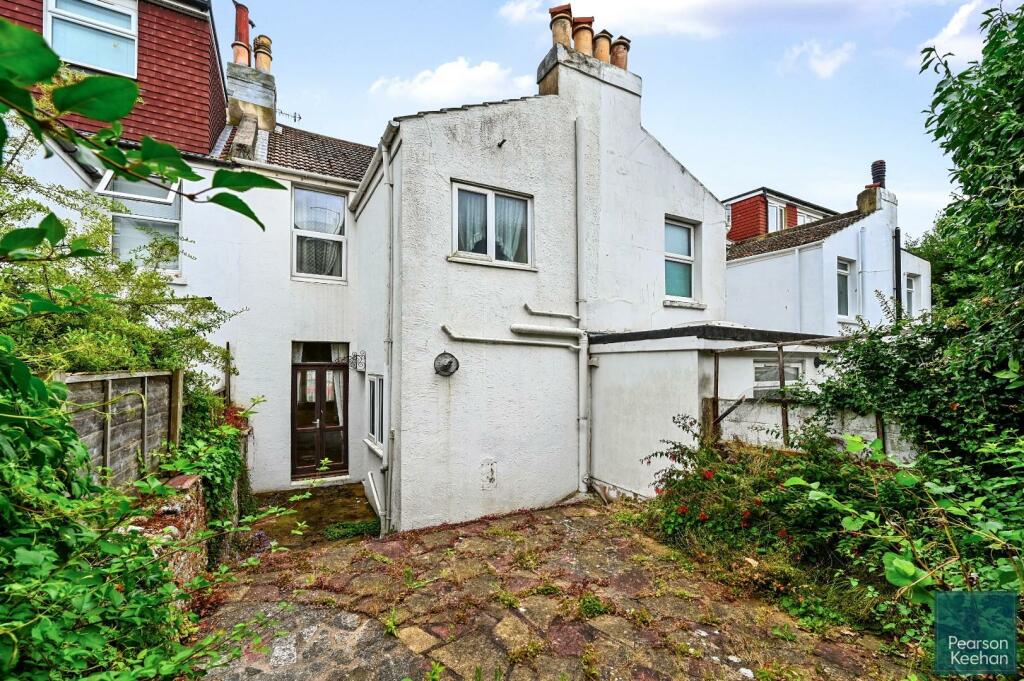 71-wordsworth-rd-bn3 (4).jpg