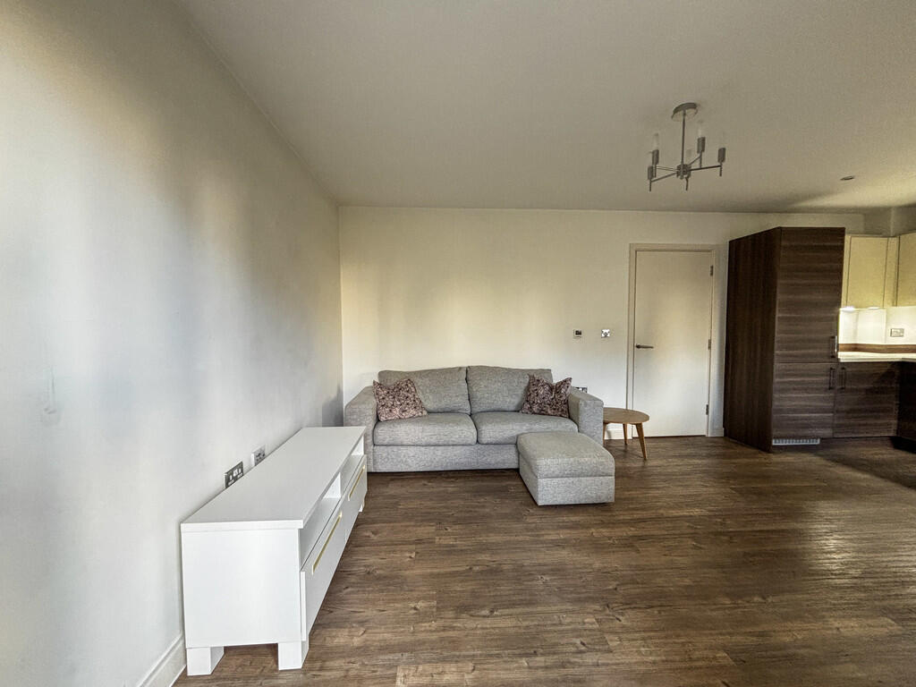 Lounge 4