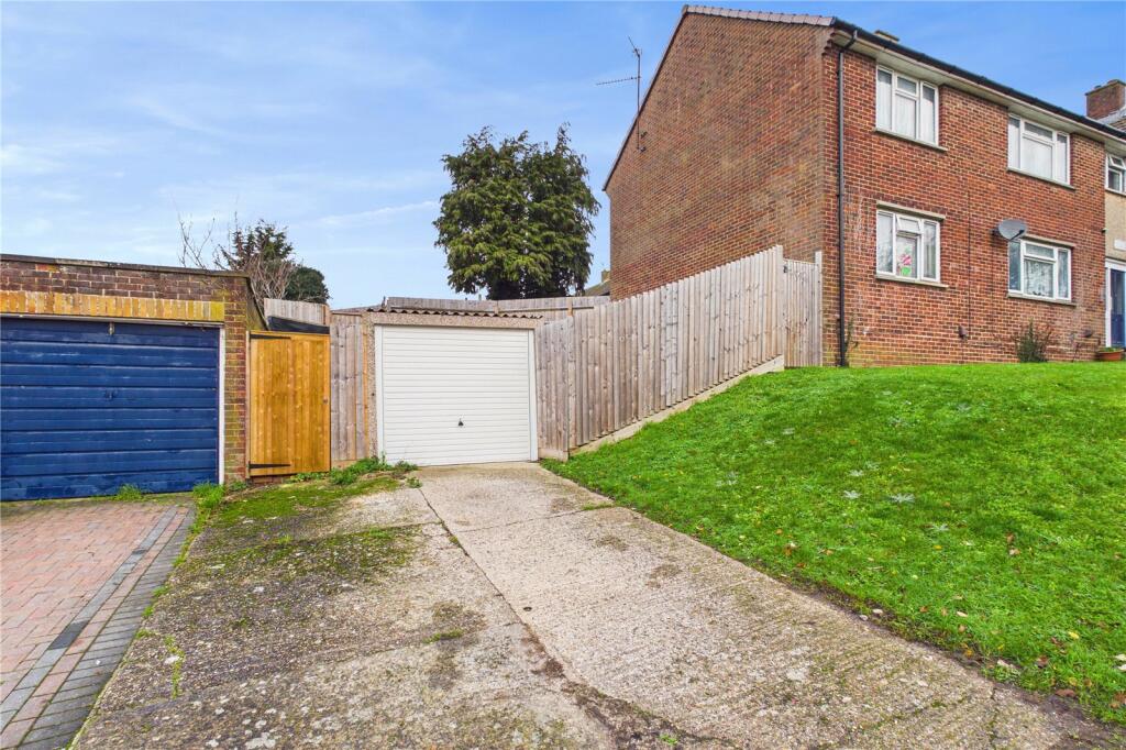 Garage &amp; Driveway
