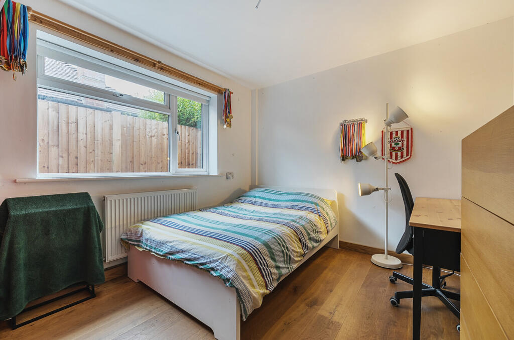 1343910-44-68a5e5...