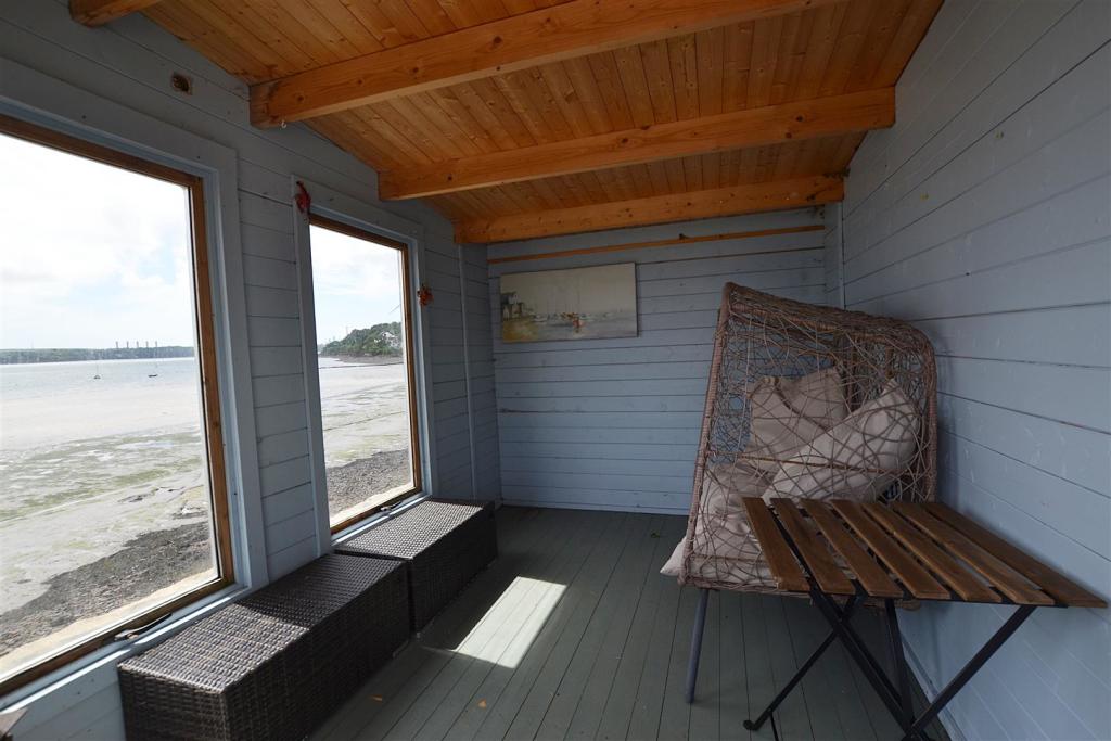 summerhouse.JPG