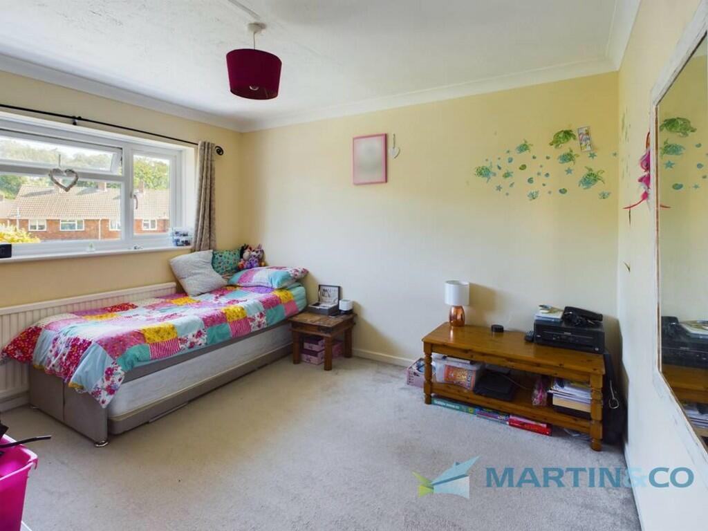 CAM02145G0-PR0024...