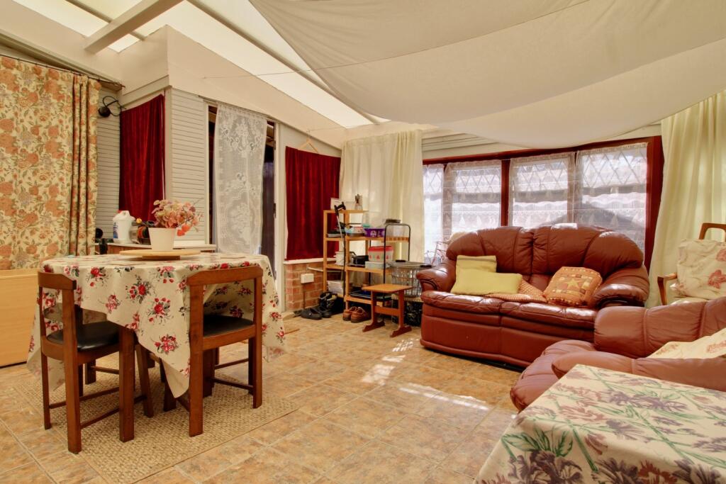 Conservatory Gus Critchlow EweMove Hinckley